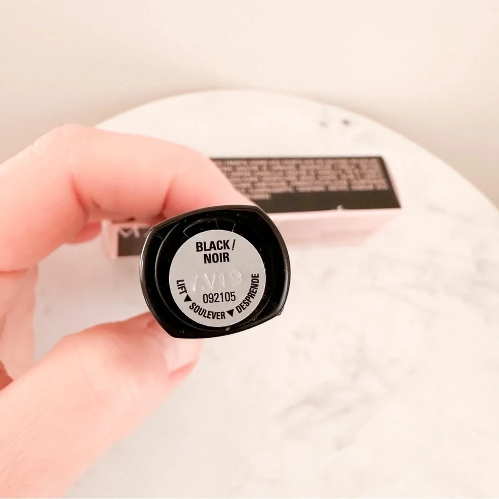 NEW Mary Kay Lash Intensity Mascara Black .32oz